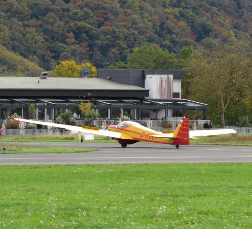 SmallAircraft-D-KBCF-03