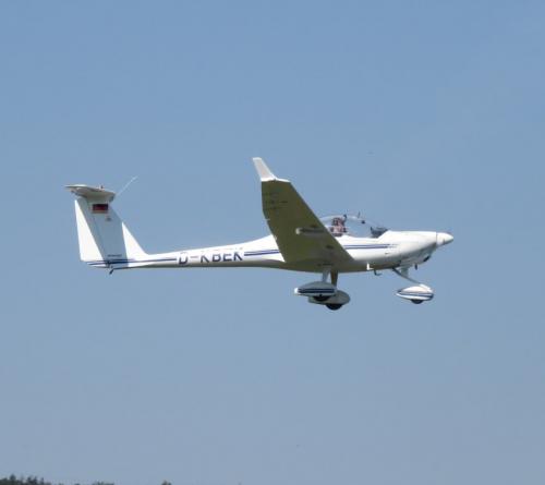 SmallAircraft-D-KBEK-02