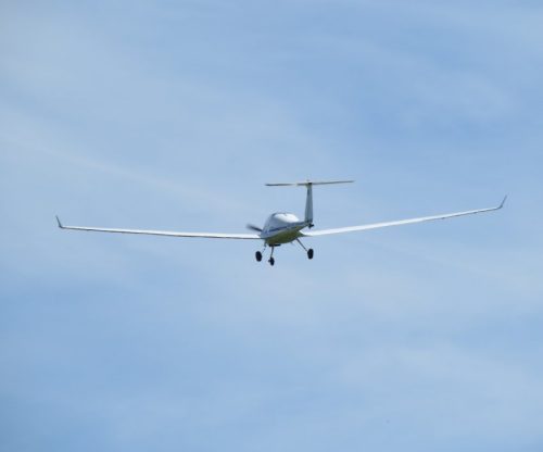 SmallAircraft-D-KBLN-04