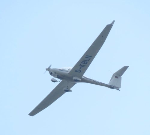 SmallAircraft-D-KBLN-05