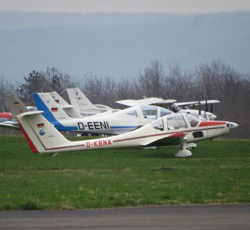 SmallAircraft-D-KBNA-03