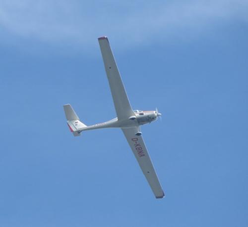 SmallAircraft-D-KBNA-07