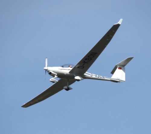SmallAircraft-D-KBON-08
