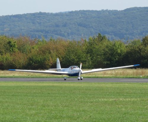 SmallAircraft-D-KBUM-01