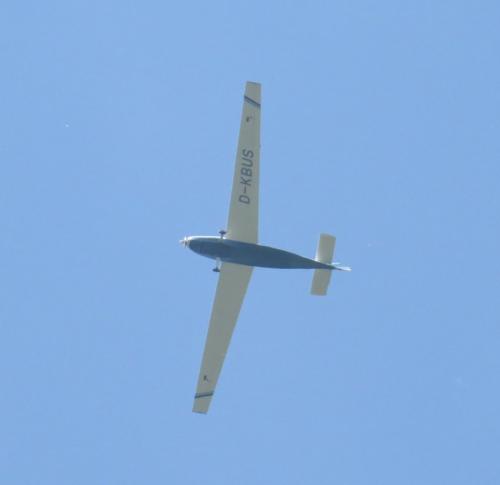 SmallAircraft-D-KBUS-01
