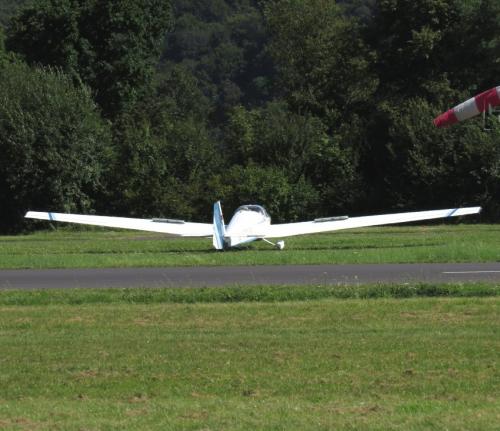SmallAircraft-D-KBUS-03