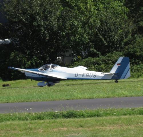 SmallAircraft-D-KBUS-04