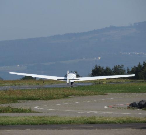 SmallAircraft-D-KDFE-04
