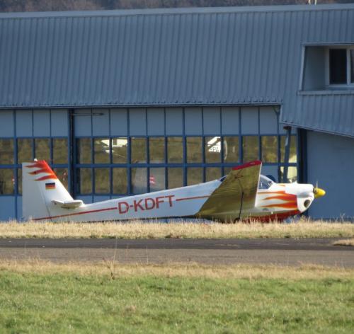 SmallAircraft-D-KDFT-05