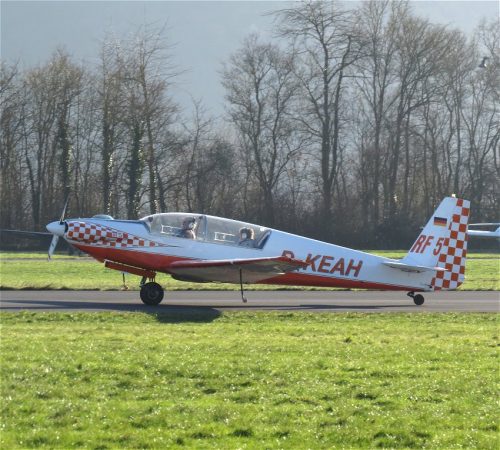 SmallAircraft-D-KEAH-01