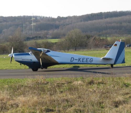 SmallAircraft-D-KEEG-03