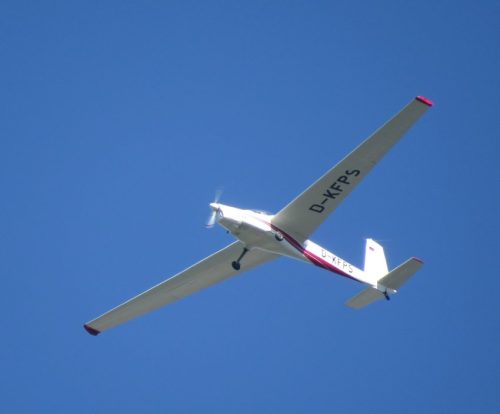 SmallAircraft-D-KFPS-01