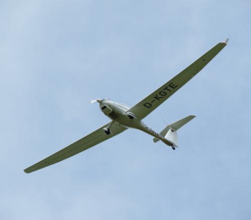 SmallAircraft-D-KGTE-02