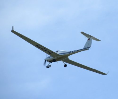 SmallAircraft-D-KGTH-02