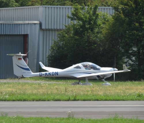 SmallAircraft-D-KKDN-03