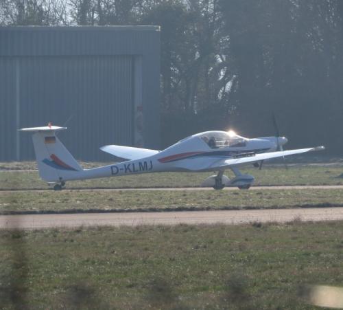 SmallAircraft-D-KLMJ-05