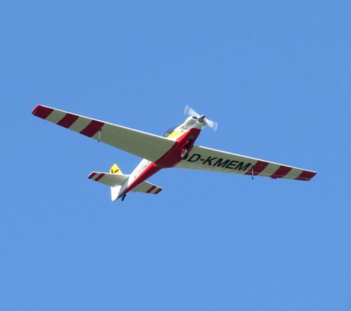 SmallAircraft-D-KMEM-01