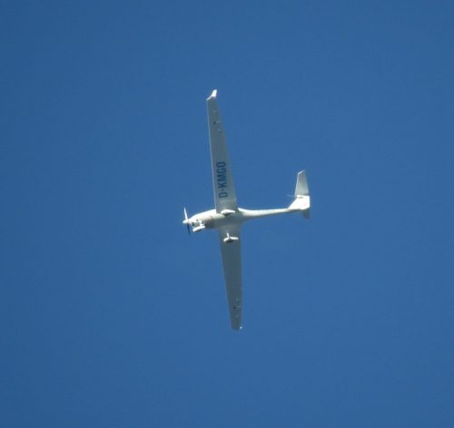 SmallAircraft-D-KMGO-01