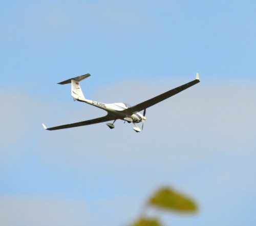SmallAircraft-D-KMML-01