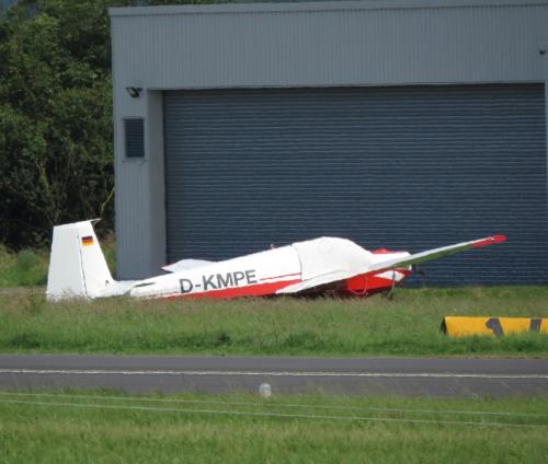SmallAircraft-D-KMPE-01