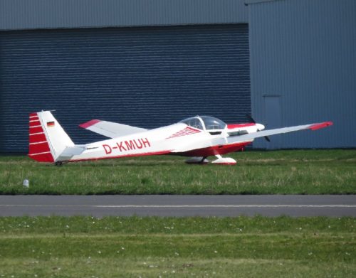 SmallAircraft-D-KMUH-02