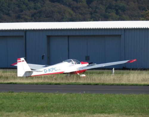 SmallAircraft-D-KPCH-06