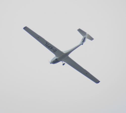 SmallAircraft-D-KPTL-01