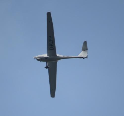 SmallAircraft-D-KUFP-03