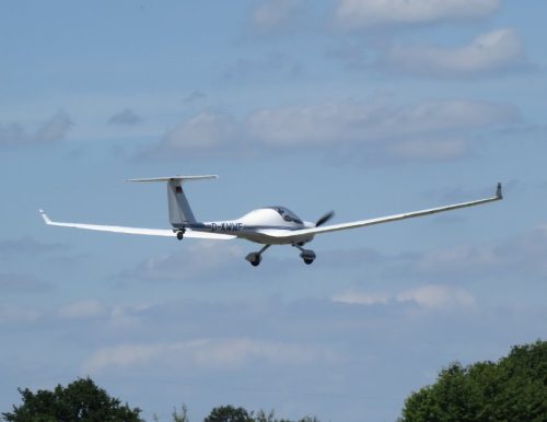 SmallAircraft-D-KWWF-04