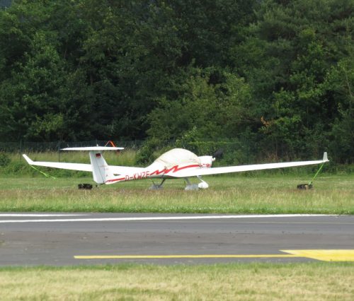 SmallAircraft-D-KWZE-02