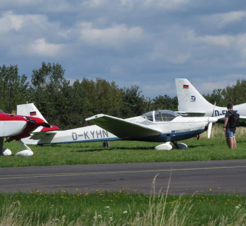 SmallAircraft-D-KYHN-01