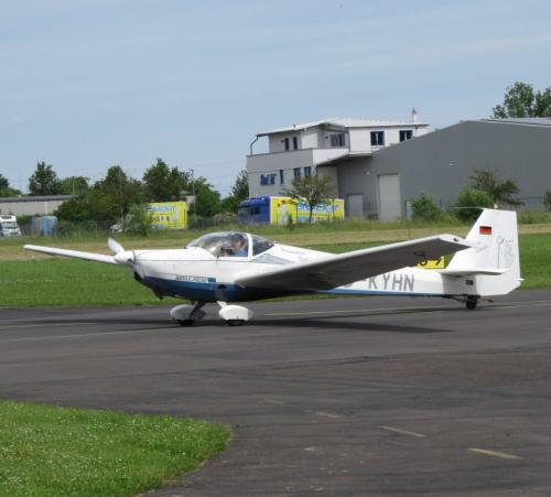SmallAircraft-D-KYHN-03