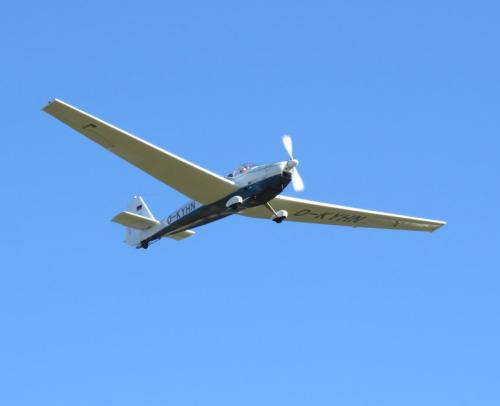 SmallAircraft-D-KYHN-06