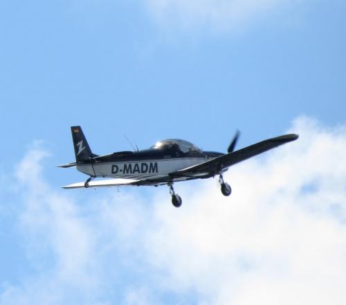 SmallAircraft-D-MADM-07