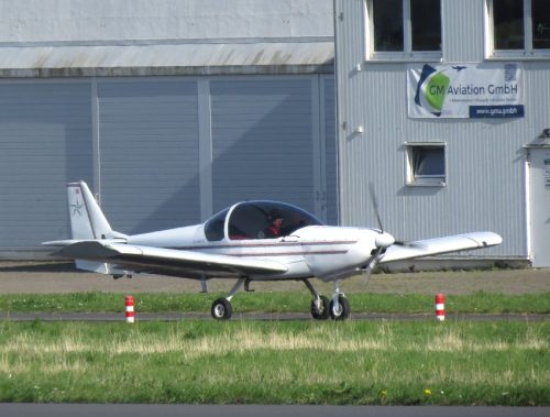 SmallAircraft-D-MAIW-03