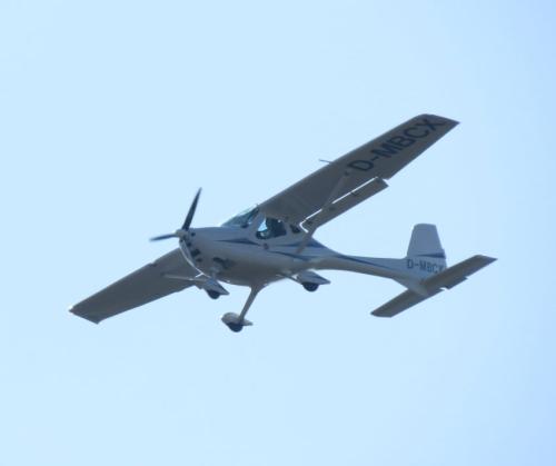 SmallAircraft-D-MBCX-01