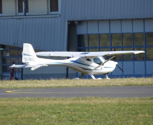 SmallAircraft-D-MBCX-04