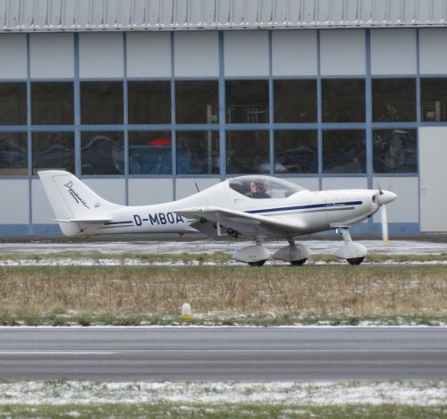 SmallAircraft-D-MBOA-01