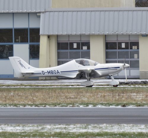 SmallAircraft-D-MBOA-02