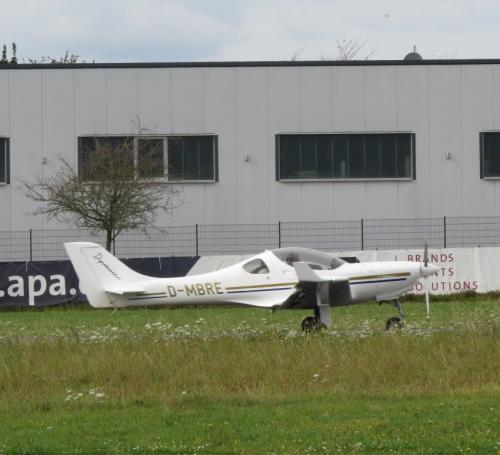 SmallAircraft-D-MBRE-02