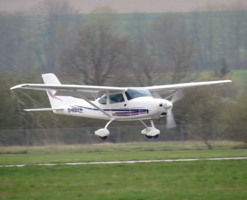 SmallAircraft-D-MBYH-04