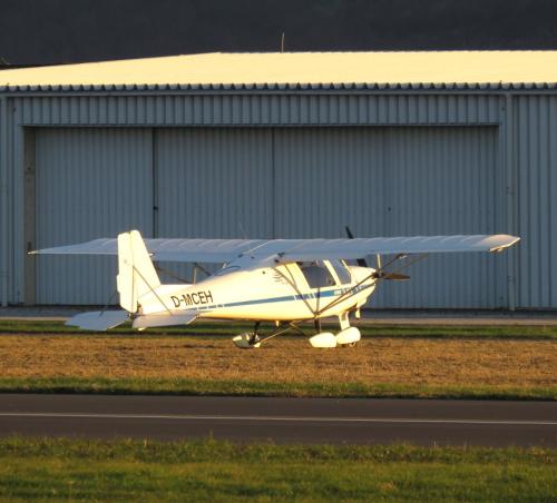 SmallAircraft-D-MCEH-04