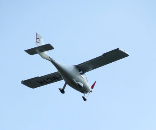 SmallAircraft-D-MCTK-02