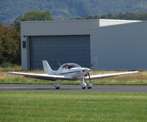 SmallAircraft-D-MDIG-01