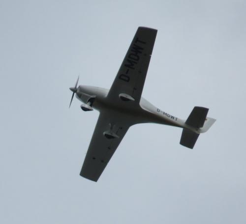 SmallAircraft-D-MDWT-04