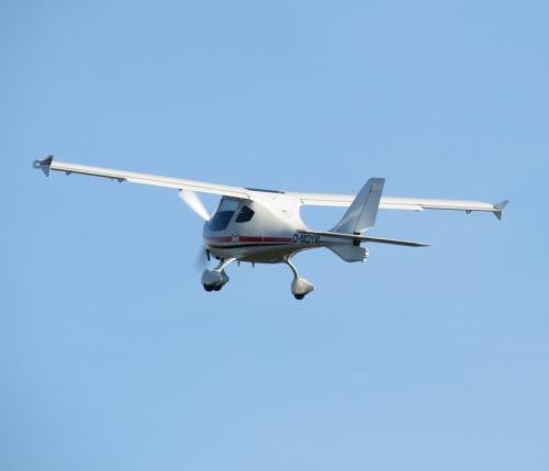 SmallAircraft-D-MDYM-04