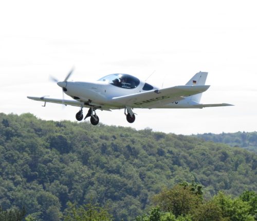 SmallAircraft-D-MECC-01