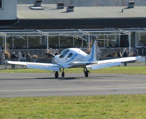 SmallAircraft-D-MEEC-03
