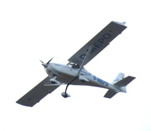 SmallAircraft-D-MEPO-05