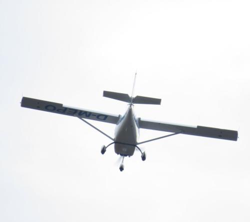 SmallAircraft-D-MEPO-06